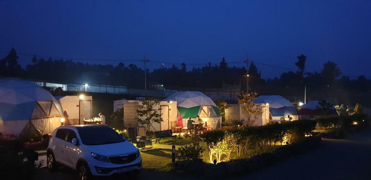 Villa Jeju Starlight Glamping Extérieur photo